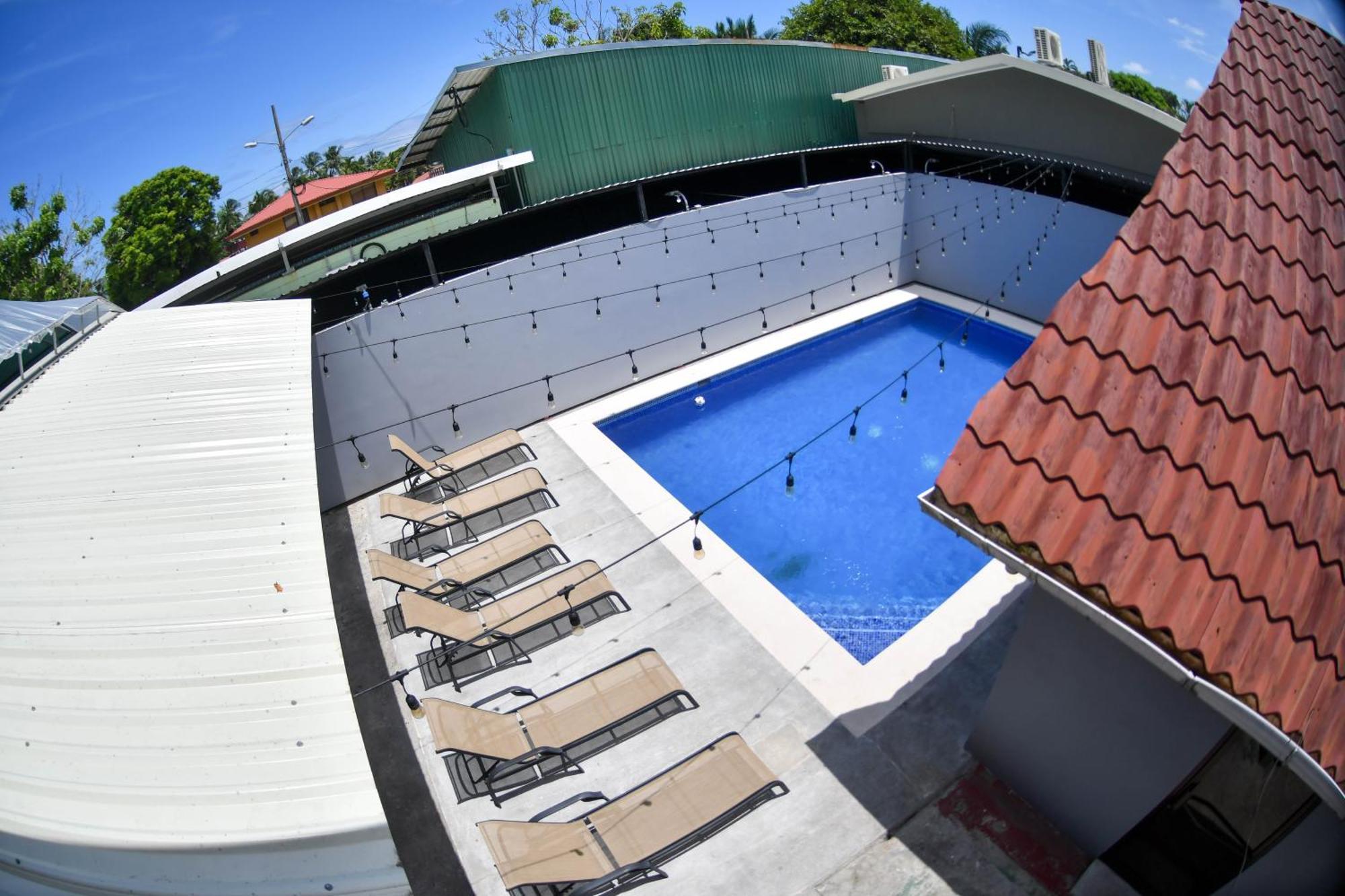 Republik Hotel, Bistro And Nightclub On Site Jacó Dış mekan fotoğraf